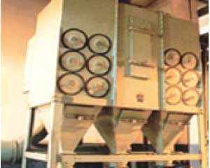 <b>DXGY-I型沉流滤筒式收尘器</b>